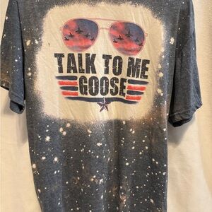 Gildan Gray Aviator Graphic Tee